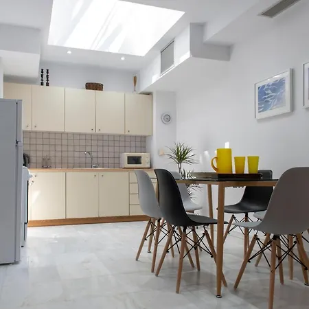 Bright Eco Apartman *